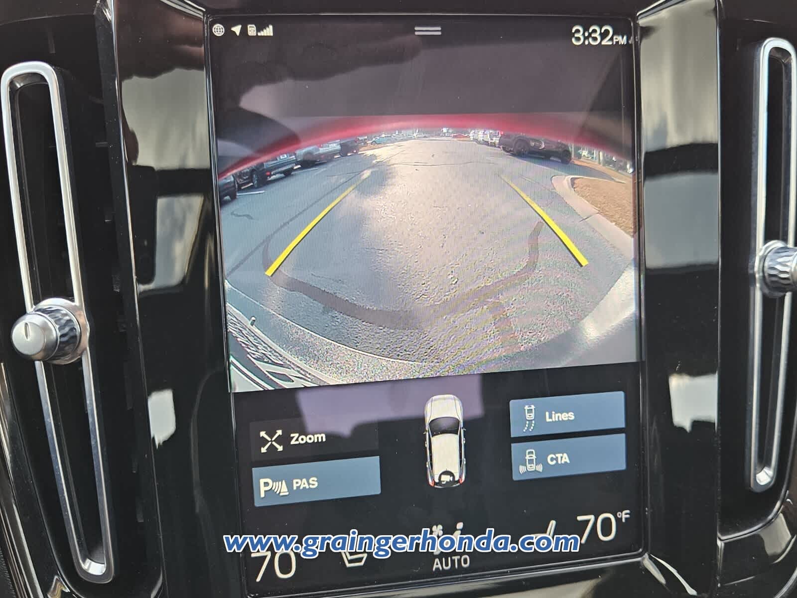 2021 Volvo XC40 R-Design