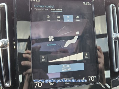 2021 Volvo XC40 R-Design